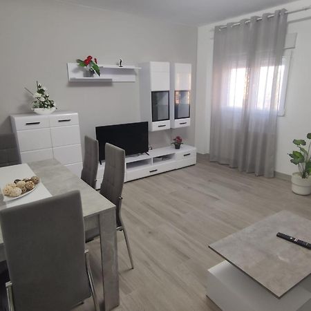 Apartamento Con Jacuzzi El Rincon De Las Delicias Сарагоса Екстериор снимка