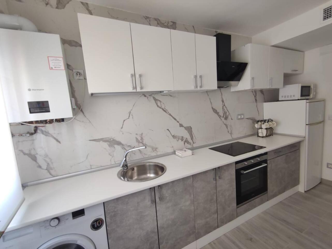 Apartamento Con Jacuzzi El Rincon De Las Delicias Сарагоса Екстериор снимка